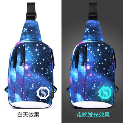 Autumn and winter men's bags, fashion trends, personality,street Oxford cloth, leisure students, luminous Shoulder Bag
Autumn and winter men's bags, fashion trends, personality,street Oxford cloth, leisure students, luminous Shoulder Bag
