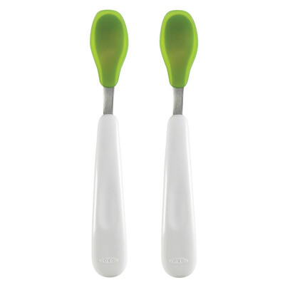 Austrian show OXO childrens silicone soft spoon baby training spoon non-slip green without BPA
Austrian show OXO childrens silicone soft spoon baby training spoon non-slip green without BPA