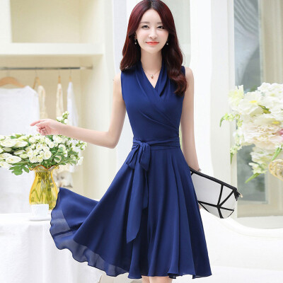 A morning 2017 Korean version of the skirt female fashion waist was thin large size sleeveless V-neck yarn dress summer S62A0077A3S wine red S
A morning 2017 Korean version of the skirt female fashion waist was thin large size sleeveless V-neck yarn dress summer S62A0077A3S wine red S