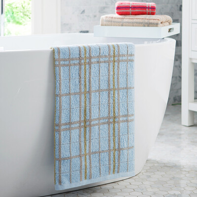 Grace towel home textile cotton water soft and thick plaid towel blue 500g / article 140 * 70cm
Grace towel home textile cotton water soft and thick plaid towel blue 500g / article 140 * 70cm