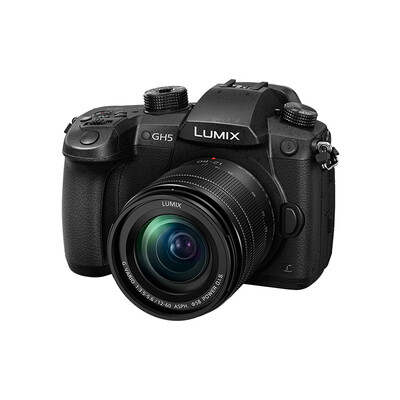 Panasonic digital camera Panasonic Lumix DC-GH5LGK miniature single electric machine body Leica lens Panasonic flagship camera 6K photos 4K 60P 50P 4 2 2 10bit video recording 203 million pixels
Panasonic digital camera Panasonic Lumix DC-GH5LGK miniature single electric machine body Leica lens Panasonic flagship camera 6K photos 4K 60P 50P 4 2 2 10bit video recording 203 million pixels