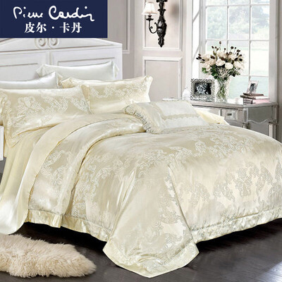 Pierre Cardin Kit Home Textiles Silk Four Pieces Silk Silk Bed Single Four Piece Elegant Applicable 1.8 / 2.0m Bed 220 * 240cm
Pierre Cardin Kit Home Textiles Silk Four Pieces Silk Silk Bed Single Four Piece Elegant Applicable 1.8 / 2.0m Bed 220 * 240cm
