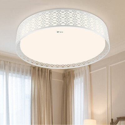 Sunshine lighting LED ceiling lamp round modern simple atmosphere living room lights warm master bedroom lights aluminum XD50046 / 224w three sections of color 54 * 11cm
Sunshine lighting LED ceiling lamp round modern simple atmosphere living room lights warm master bedroom lights aluminum XD50046 / 224w three sections of color 54 * 11cm
