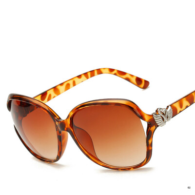 Sunglasses Women Brand Designer Fashion Sun Glasses for Women Ladies Sunglass Female Eyewear
Sunglasses Women Brand Designer Fashion Sun Glasses for Women Ladies Sunglass Female Eyewear