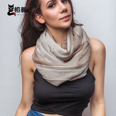 The new female summer orange fox scarf Fashionable joker Three color gradient features a soft Silk scarves is prevented bask in be
The new female summer orange fox scarf Fashionable joker Three color gradient features a soft Silk scarves is prevented bask in be