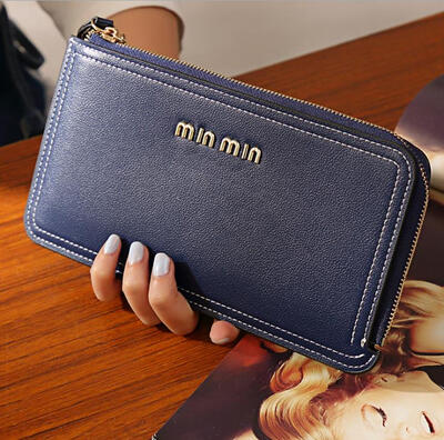Ladies long wallet fashion simple women's wallet thin section of the pawl folder multi-card bit big female wallet
Ladies long wallet fashion simple women's wallet thin section of the pawl folder multi-card bit big female wallet