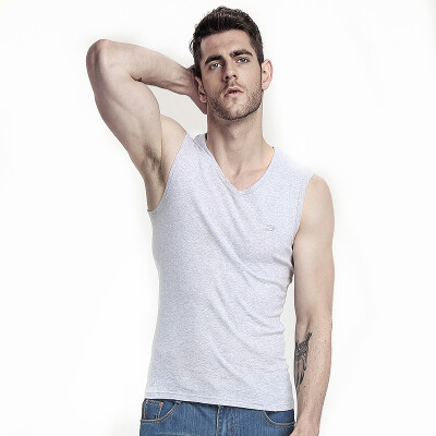 CARTELO) cotton men's vest thread sports stretch Slim fashion V-neck men's embroidery bracelet shirt KDLBX003 gray
CARTELO) cotton men's vest thread sports stretch Slim fashion V-neck men's embroidery bracelet shirt KDLBX003 gray