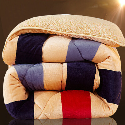 Jiuzhou deer core textile Shu Rou soft skin breathable imitation lamb cashmere winter quilt winter thicker warm single autumn and winter covered stripe 150 * 200cm-5 pounds
Jiuzhou deer core textile Shu Rou soft skin breathable imitation lamb cashmere winter quilt winter thicker warm single autumn and winter covered stripe 150 * 200cm-5 pounds