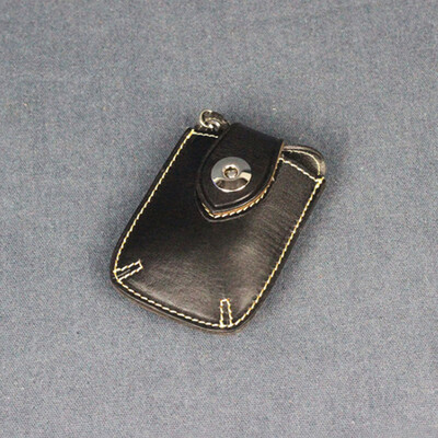 High quality vegetable tannery key case car universal key case leather buckle key bag
High quality vegetable tannery key case car universal key case leather buckle key bag
