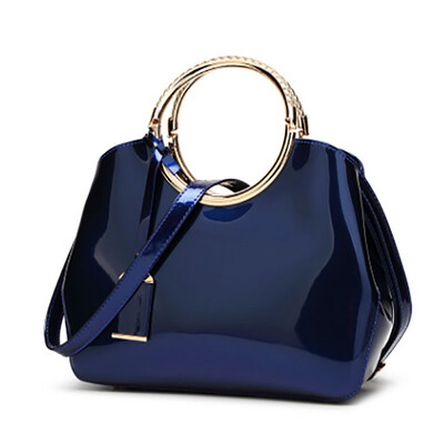 2017 new stylish lacquered portable handbag trendy portable ring Messenger bag simple style large capacity shoulder bag
2017 new stylish lacquered portable handbag trendy portable ring Messenger bag simple style large capacity shoulder bag