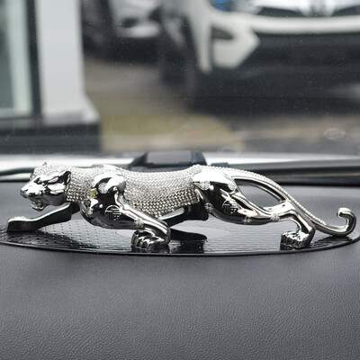 Molong new blessing leopard car perfume perfume perfume car car accessories creative leopard ornaments ML-280 blessing local gold
Molong new blessing leopard car perfume perfume perfume car car accessories creative leopard ornaments ML-280 blessing local gold