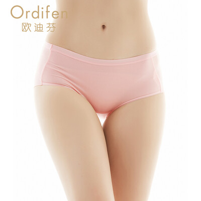 Ou Difen mid-waist solid color flat mouth seamless pants comfortable sexy hip ladies boxer briefs XK6404 water even purple
Ou Difen mid-waist solid color flat mouth seamless pants comfortable sexy hip ladies boxer briefs XK6404 water even purple