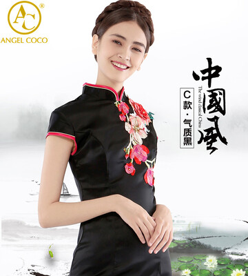 Royal Blue Black Red White China Cheongsam wedding dress Silk Qipao Celebrity-Inspired Long chinese traditional dress Women Gown
Royal Blue Black Red White China Cheongsam wedding dress Silk Qipao Celebrity-Inspired Long chinese traditional dress Women Gown