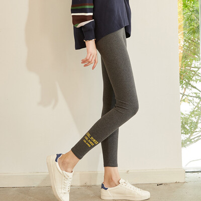 City plus CITYPLUS 2017 autumn&winter new women&39s literature&art wild waist printing high-elastic Slim Leggings CWKX179458 tide brand printing light gray
City plus CITYPLUS 2017 autumn&winter new women&39s literature&art wild waist printing high-elastic Slim Leggings CWKX179458 tide brand printing light gray