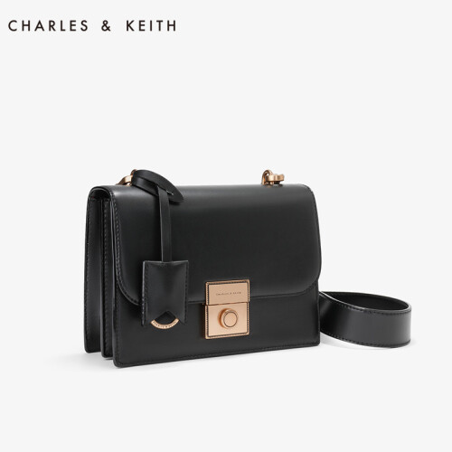 CHARLES&KEITH 女包CK2-80780728金属扣吊牌饰女士翻盖小方包 黑色 M