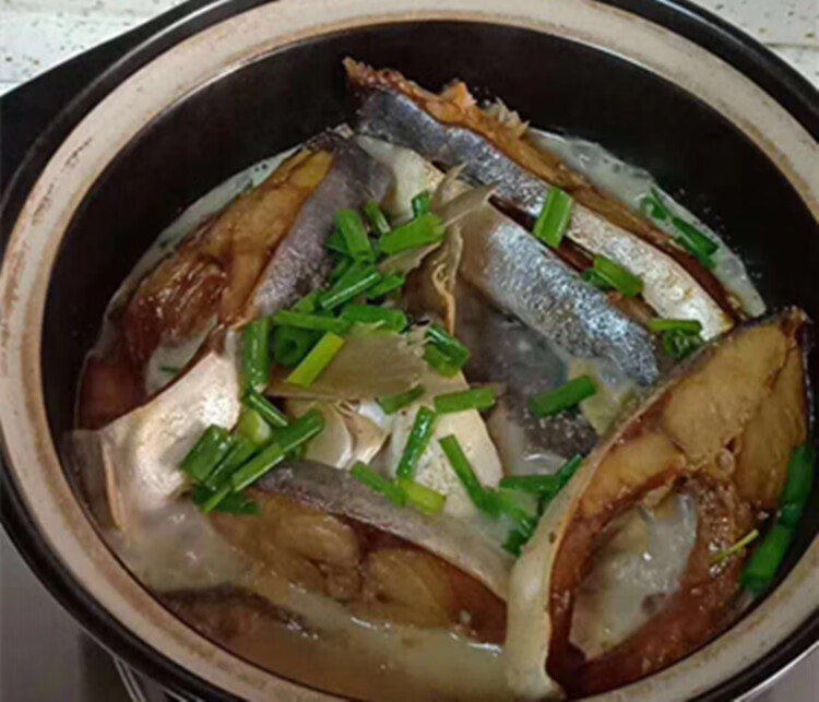 金鲳咸鱼干金昌鱼干特产鱼干货黄特昌金仓鱼250g