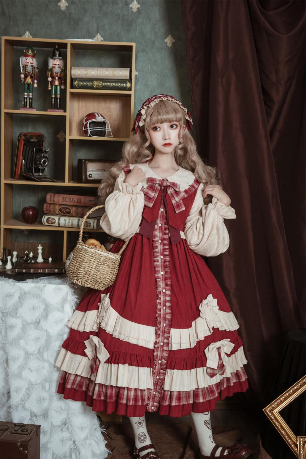 lolita裙子小红帽洛丽塔洋装日系可爱冬lo裙新年冬季圣诞套装小红帽裙