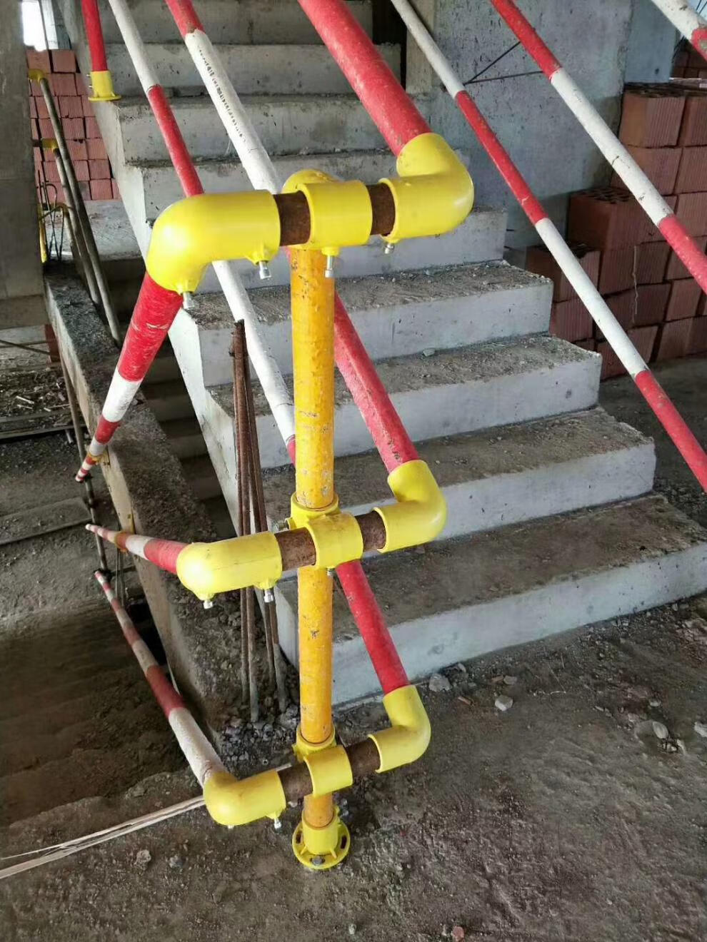 定型化临边防护连接件配件塑料扣件工地基坑洞口钢管楼梯扶手管件双耳