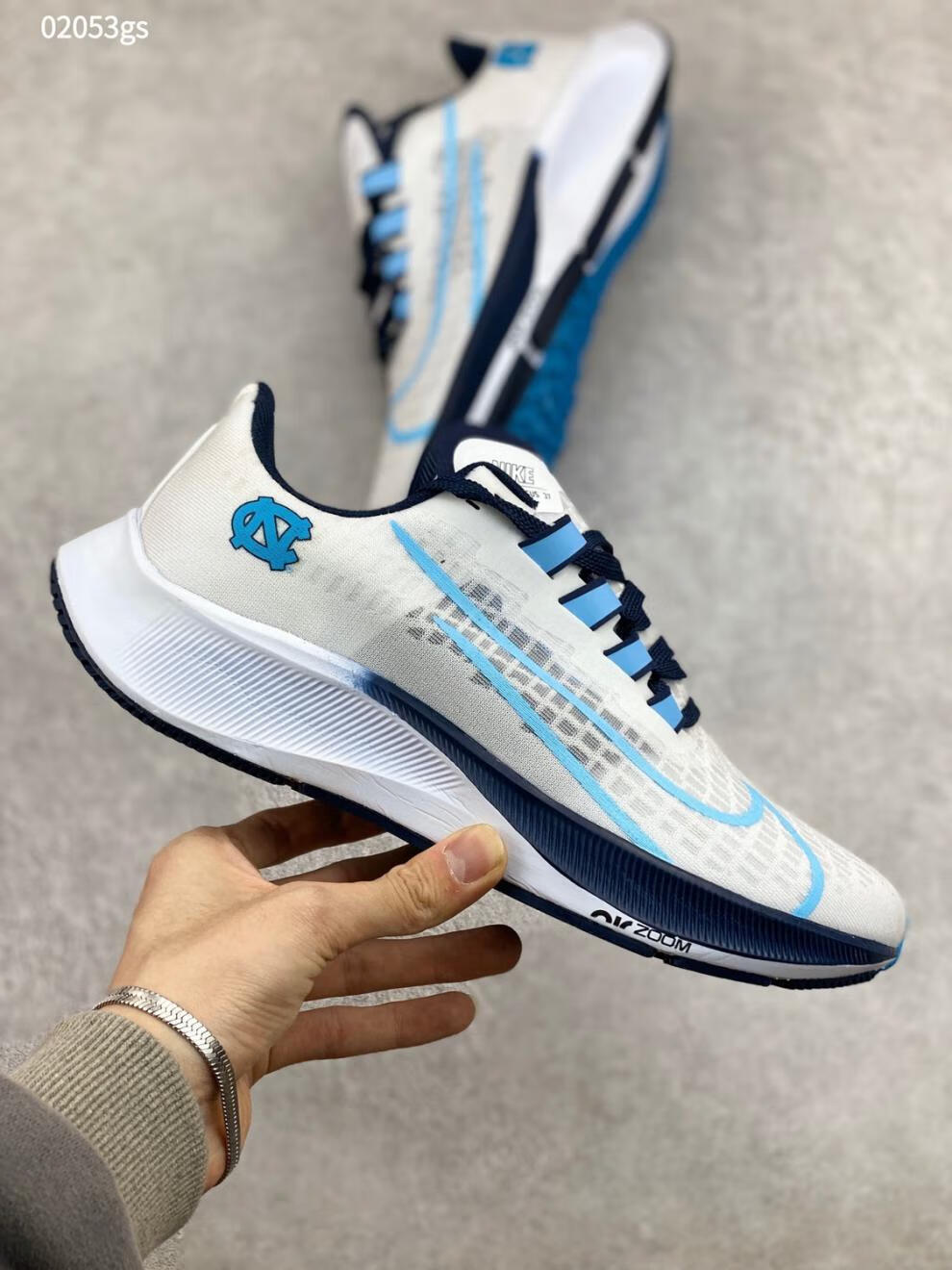 耐克zoompegasus37登月37代飞马透气缓震极速跑鞋37代大钩白蓝现货40