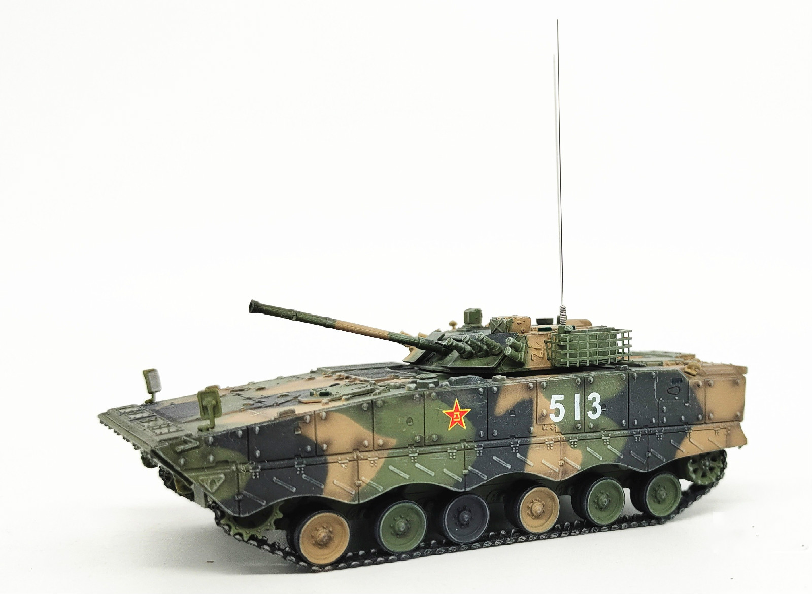 04a步战车模型172中国兵装甲车仿真坦克04步战履带沙漠迷彩沙漠数码lz