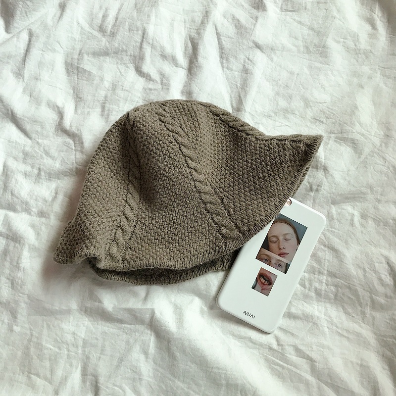 裴娅 帽子女冬天保暖麻花毛线帽纯色针织渔夫帽百搭韩国秋冬季盆帽