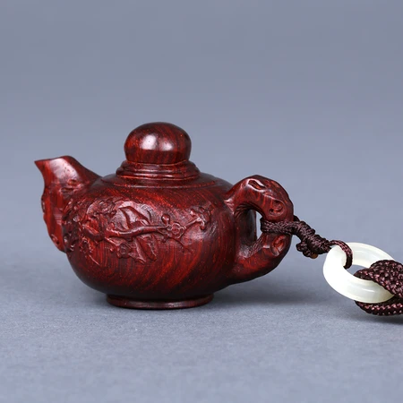 Xiaomuyuansheng Indian small leaf red sandalwood handle pot teapot pendant text play handle pieces men's small handle play solid wood portable old materials Xiaomuyuansheng Indian small leaf red sandalwood handle pot teapot pendant text play handle pieces men's small handle play solid wood portable old materials