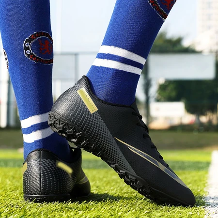Soccer shoes men's broken nails breathable adult round TF children's football shoes broken nails girls primary school students big children sports youth sneakers long sole leather feet broken rubber training shoes MIDFN black broken nails 41 Soccer shoes men's broken nails breathable adult round TF children's football shoes broken nails girls primary school students big children sports youth sneakers long sole leather feet broken rubber training shoes MIDFN black broken nails 41