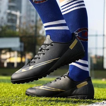 Soccer shoes men's broken nails breathable adult round TF children's football shoes broken nails girls primary school students big children sports youth sneakers long sole leather feet broken rubber training shoes MIDFN black broken nails 41 Soccer shoes men's broken nails breathable adult round TF children's football shoes broken nails girls primary school students big children sports youth sneakers long sole leather feet broken rubber training shoes MIDFN black broken nails 41