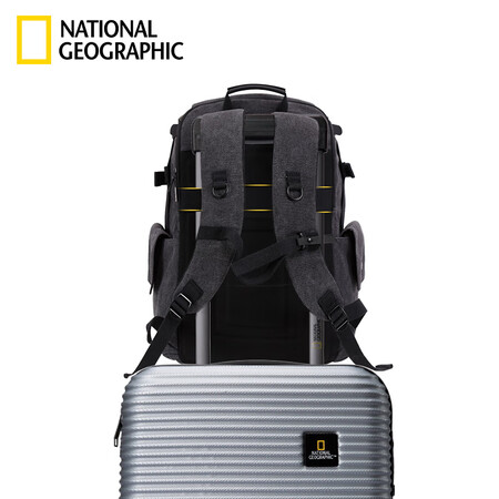National Geographic National Geographic men's and women's 15.6-inch notebook backpack this computer bag cool handsome schoolbag large-capacity anti-splashing backpack black National Geographic National Geographic men's and women's 15.6-inch notebook backpack this computer bag cool handsome schoolbag large-capacity anti-splashing backpack black