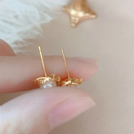YYEU Korean imitation pearl earrings women's retro French elegant S925 silver temperament high-end earrings earrings trendy pearl earrings YYEU Korean imitation pearl earrings women's retro French elegant S925 silver temperament high-end earrings earrings trendy pearl earrings