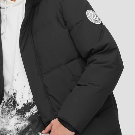 Bosideng down jacket men's winter new thickened men's fashion trend warm windproof hooded 90 fleece jacket men B10143321 black 8056 175/92A Bosideng down jacket men's winter new thickened men's fashion trend warm windproof hooded 90 fleece jacket men B10143321 black 8056 175/92A