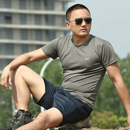 Summer fitness suit men's short-sleeved training suit summer shorts physical training training short-sleeved round neck quick-drying t-shirt men's suit jacket + pants 175/100 Summer fitness suit men's short-sleeved training suit summer shorts physical training training short-sleeved round neck quick-drying t-shirt men's suit jacket + pants 175/100