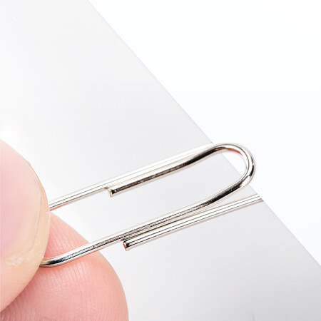 Effective deli29mm nickel metal clip paper clip # 3 200 / cylindrical office supplies 0037 Effective deli29mm nickel metal clip paper clip # 3 200 / cylindrical office supplies 0037