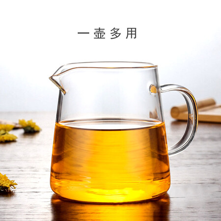 Thickened glass fair cup with tea leak teacup tea set accessories tea sea divider with tea filter glass glass fair cup with strainer 450ml Thickened glass fair cup with tea leak teacup tea set accessories tea sea divider with tea filter glass glass fair cup with strainer 450ml