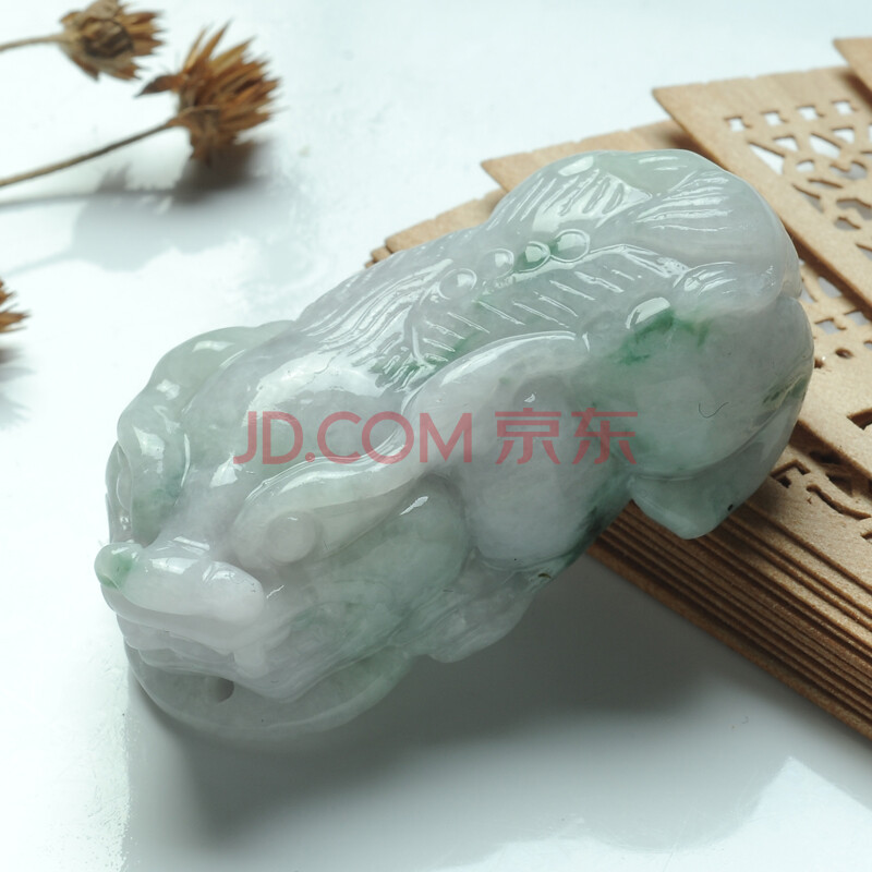 伟德国际全网最全！翡翠挂件及价格一览表冰种价格一应俱全