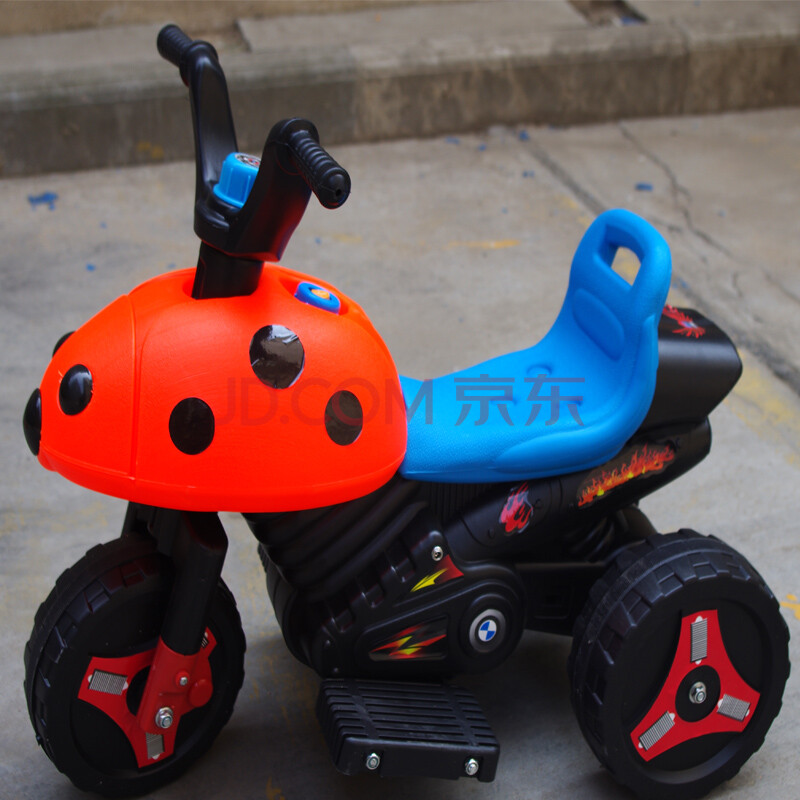 宝宝玩具车三轮车 玩具三轮车可坐充电