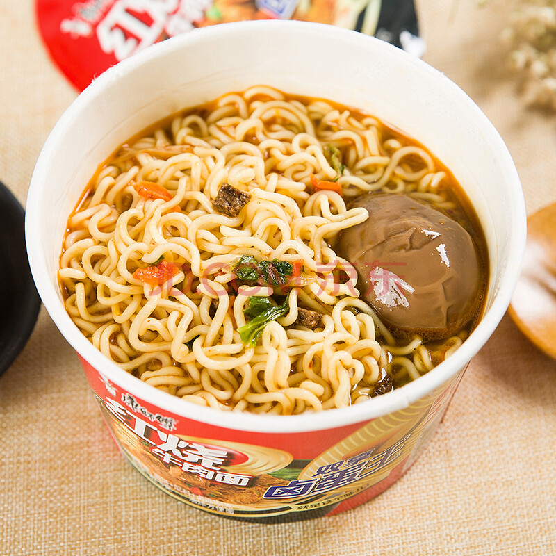 康师傅 方便面(ksf) 双享卤蛋王 红烧牛肉面 泡面桶装