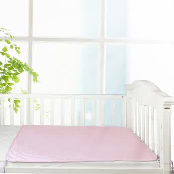 贝贝帕克 顽皮小兔 竹纤维防水隔尿垫70*90（粉）