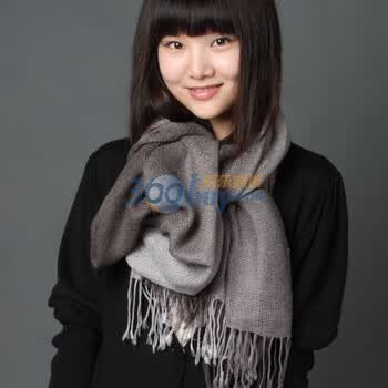 乐为女士仿羊绒围巾秋冬L10FC171 深灰色
