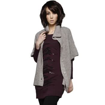 T.B2/tb2 韩版女款米色蝙蝠中袖衫针织衫 毛衣外套  L104AB1000 米色 L