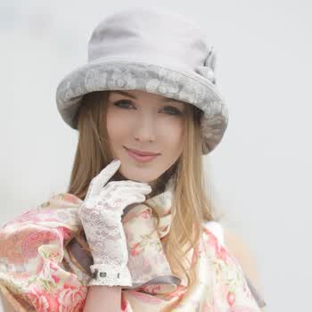 安尔利ANERLI春夏欧式花纹蕾丝女式纯棉防晒短手套BQA37103 白色