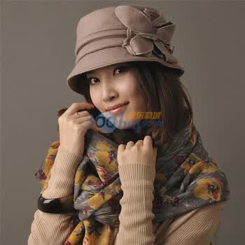 乐为女式秋冬保暖礼帽L11FB151 褐色 MM