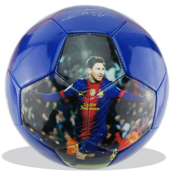 巴萨无双之子龙梅西 帽衫小组,巴萨无双之子龙