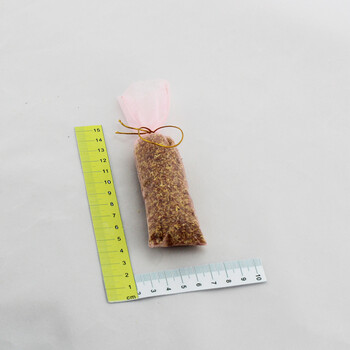 
                                        馨思海 桂花干花香包 两袋内6只装 桂花 干花 香包 香袋 香薰 天然芳香 车用衣柜香薰                