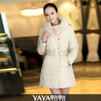 YAYA鸭鸭 <em>中长款</em>羽绒服<em>女</em>正品 2013新款秋冬