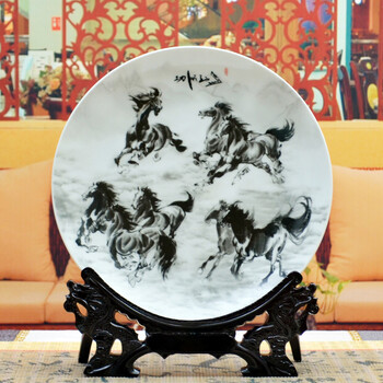 
                                                            景德镇陶瓷器新中式粉彩瓷花鸟动植装饰盘工艺品客厅摆件家居酒柜装饰品摆设定制P002 相伴相随                