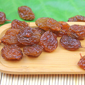 【哎呦喂】新疆特大木纳格葡萄干 红葡萄干 有