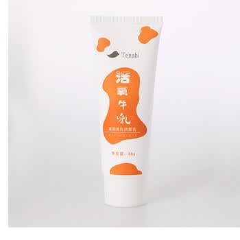 Tenshi天姿 活氧牛乳洗面奶80g