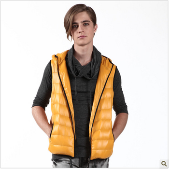 波司登 羽绒服 男 时尚轻薄马甲 SR2139 56(黑色) 190/104A(XXL)