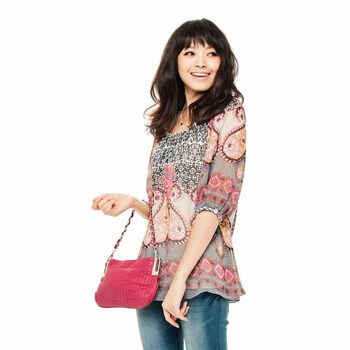 麦考林Jeans 女装 炫彩潮流神秘印花衬衫 SF127213 黑印花91 L